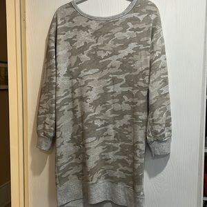 Gap camouflage sweater dress size small